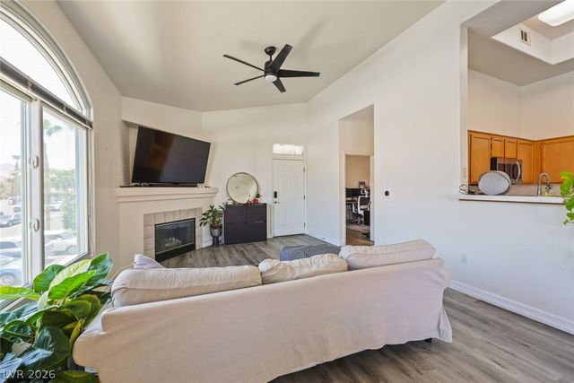700 Carnegie Street 1921, Henderson, NV 89052