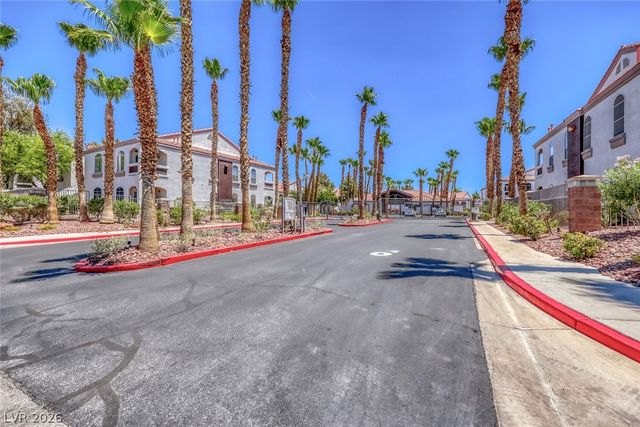 700 Carnegie Street 1921, Henderson, NV 89052