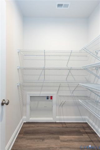 8716 Hope Farm Ln, Mechanicsville, VA 23111