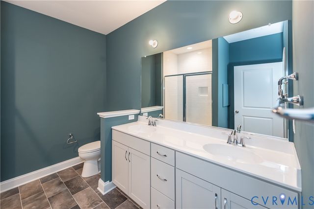 8716 Hope Farm Ln, Mechanicsville, VA 23111