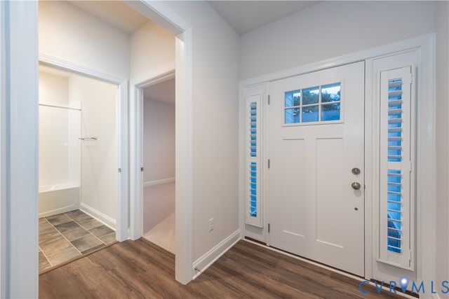 8716 Hope Farm Ln, Mechanicsville, VA 23111