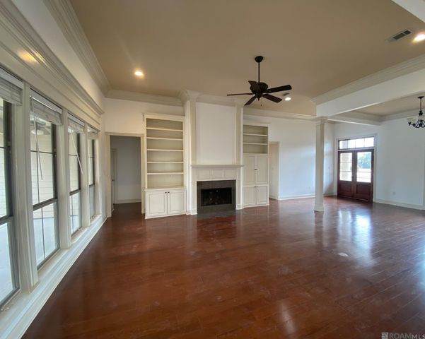 19203 Chardonnay Ave, Baton Rouge, LA 70817