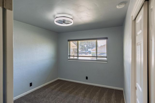 27 Emerald Drive, Merced, CA 95340