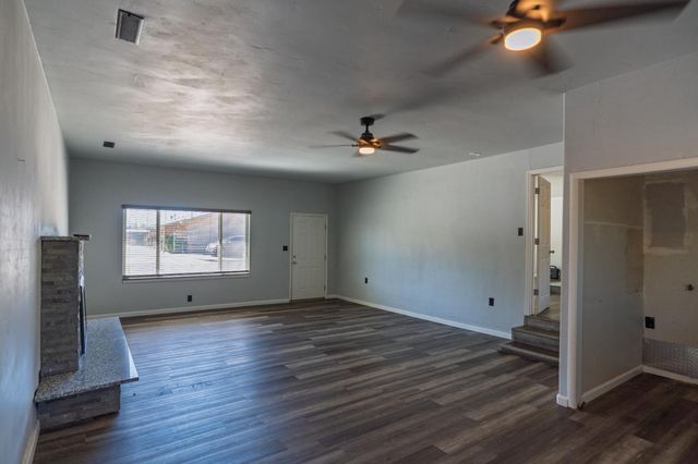 27 Emerald Drive, Merced, CA 95340