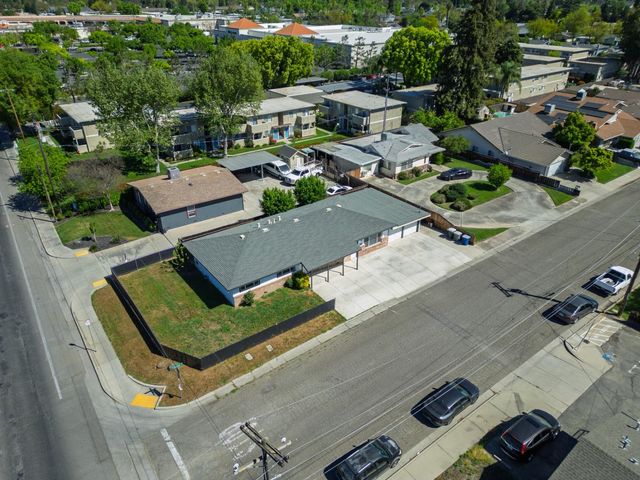 27 Emerald Drive, Merced, CA 95340