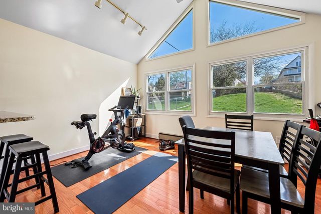 6045 FALLS RD, Baltimore, MD 21209