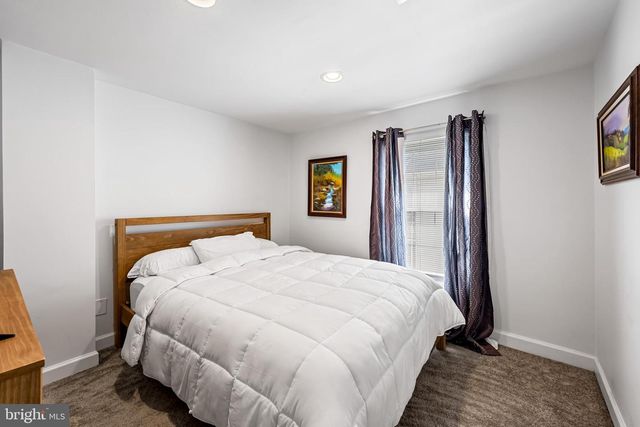 6045 FALLS RD, Baltimore, MD 21209