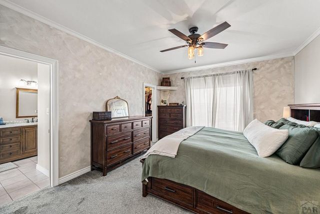 1165 W Meadowmoor Dr, Pueblo, CO 81007