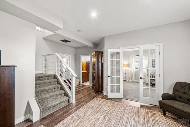 1165 W Meadowmoor Dr, Pueblo, CO 81007