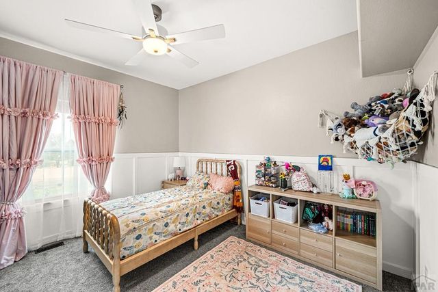 1165 W Meadowmoor Dr, Pueblo, CO 81007