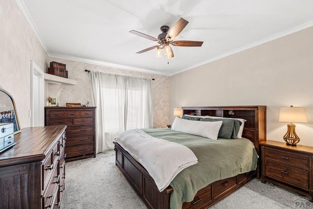 1165 W Meadowmoor Dr, Pueblo, CO 81007