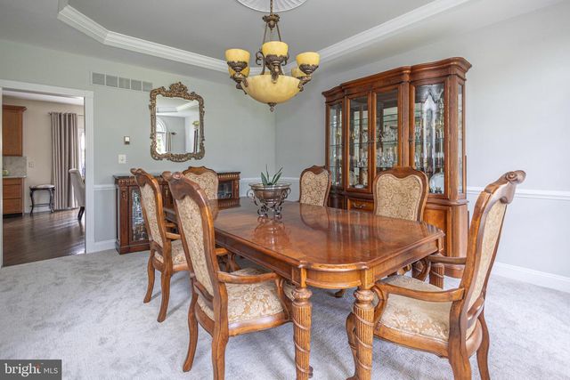 2062 SILVERWOOD DR, Newtown, PA 18940