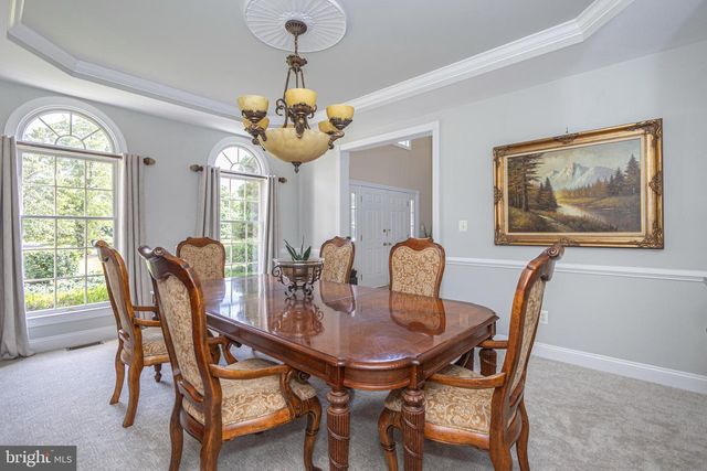 2062 SILVERWOOD DR, Newtown, PA 18940