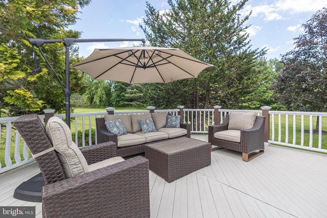 2062 SILVERWOOD DR, Newtown, PA 18940