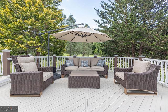 2062 SILVERWOOD DR, Newtown, PA 18940