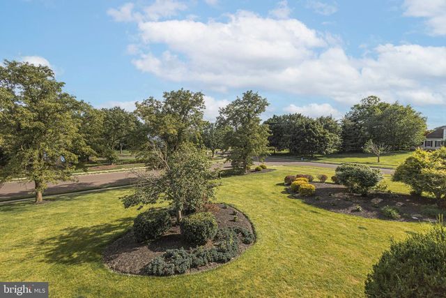 2062 SILVERWOOD DR, Newtown, PA 18940