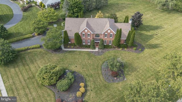 2062 SILVERWOOD DR, Newtown, PA 18940