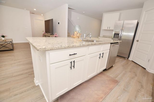 6359 Burrow Ln, Pensacola, FL 32526
