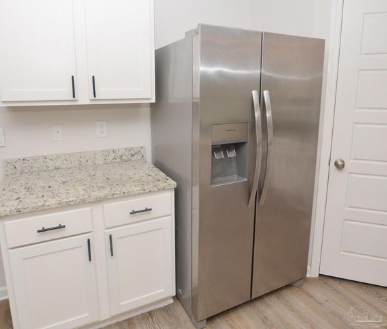 6359 Burrow Ln, Pensacola, FL 32526