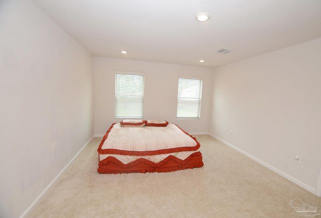 6359 Burrow Ln, Pensacola, FL 32526