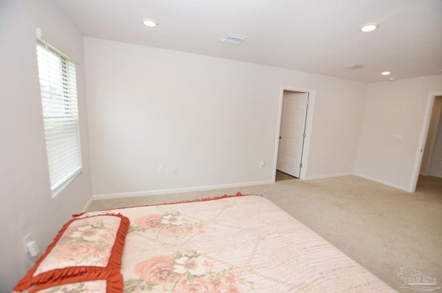 6359 Burrow Ln, Pensacola, FL 32526