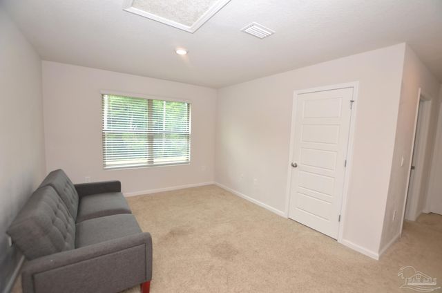 6359 Burrow Ln, Pensacola, FL 32526