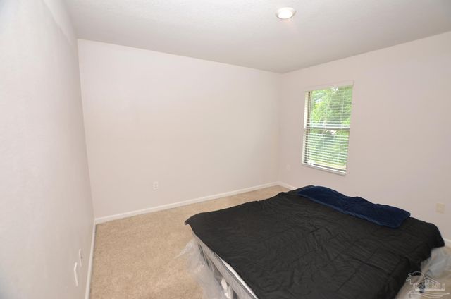6359 Burrow Ln, Pensacola, FL 32526