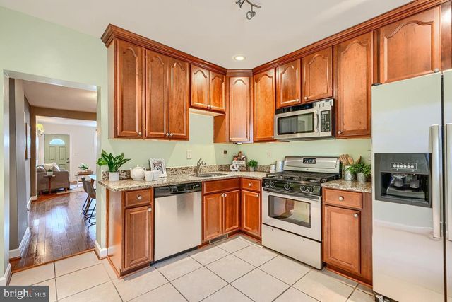 14 E HAMBURG ST, Baltimore, MD 21230