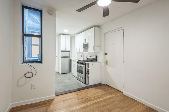 246 E 90th Street 3C, New York (manhattan), NY 10128
