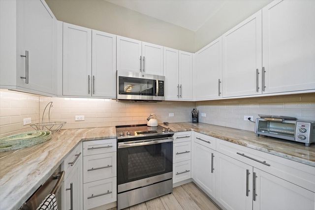 1905 TULIP DRIVE, Sarasota, FL 34239
