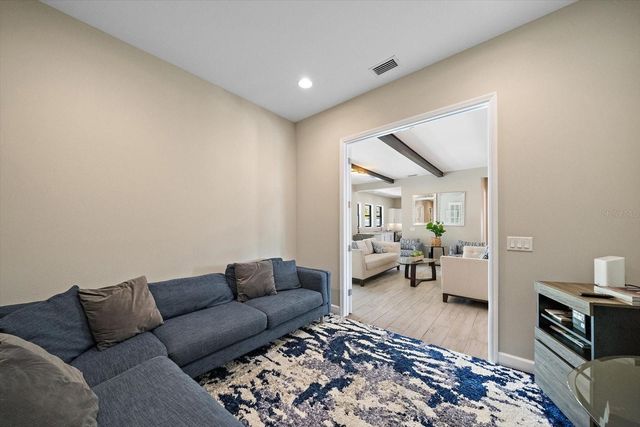 1905 TULIP DRIVE, Sarasota, FL 34239