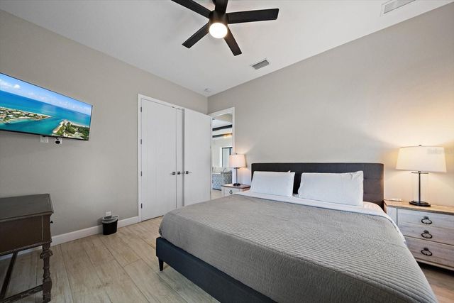 1905 TULIP DRIVE, Sarasota, FL 34239