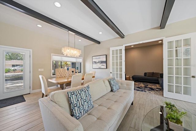 1905 TULIP DRIVE, Sarasota, FL 34239