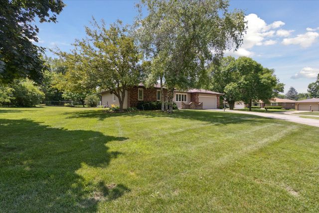 1619 Arnold Avenue, Rockford, IL 61108