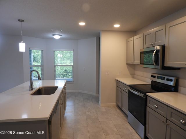 1530 Paley Circle SE, Palm Bay, FL 32909