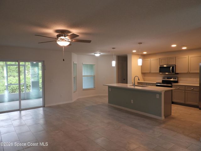 1530 Paley Circle SE, Palm Bay, FL 32909