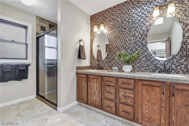 19726 Summer Place Drive, Strongsville, OH 44149