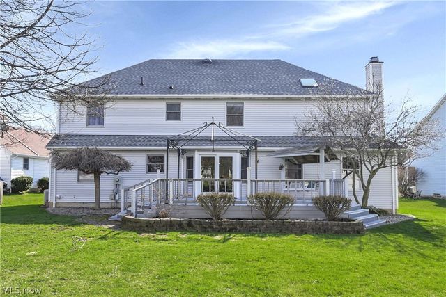 19726 Summer Place Drive, Strongsville, OH 44149