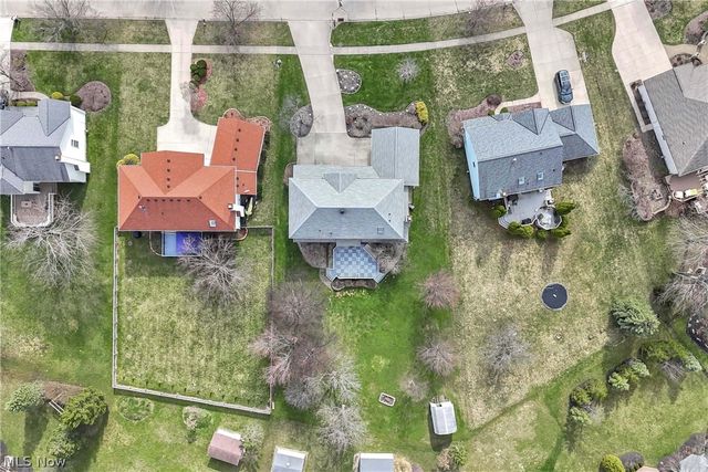 19726 Summer Place Drive, Strongsville, OH 44149