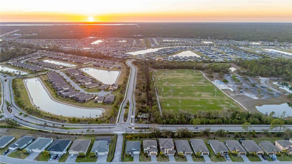 Image 3 of property listing at 1602 SUNSET PRESERVE WAY, Port Charlotte, FL 33953