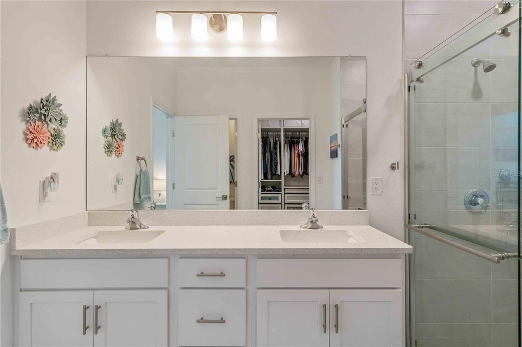 Image 40 of property listing at 1602 SUNSET PRESERVE WAY, Port Charlotte, FL 33953