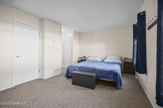 120 Joan Court, Jackson, NJ 08527