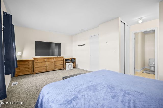 120 Joan Court, Jackson, NJ 08527