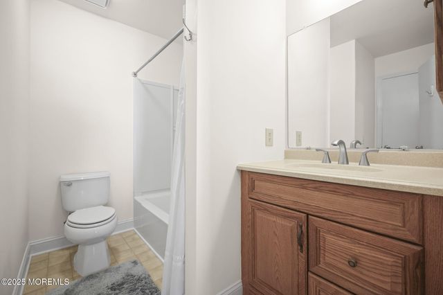 120 Joan Court, Jackson, NJ 08527