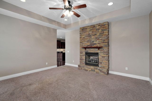 4566 East Kentbrook Drive, Springfield, MO 65802