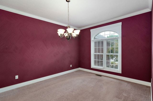 4566 East Kentbrook Drive, Springfield, MO 65802