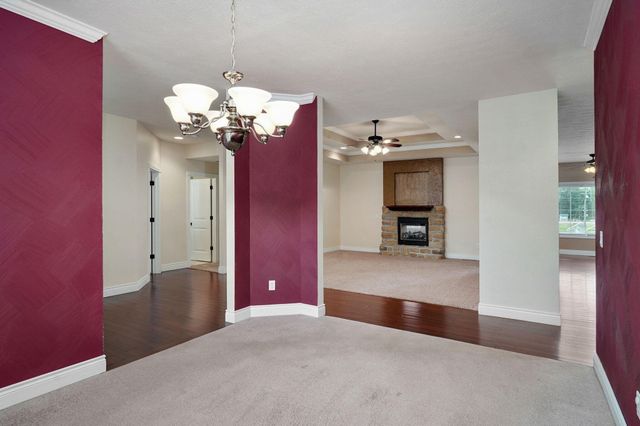 4566 East Kentbrook Drive, Springfield, MO 65802