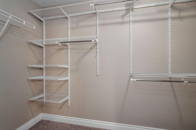 4566 East Kentbrook Drive, Springfield, MO 65802