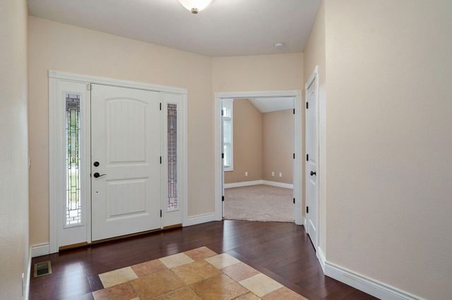 4566 East Kentbrook Drive, Springfield, MO 65802