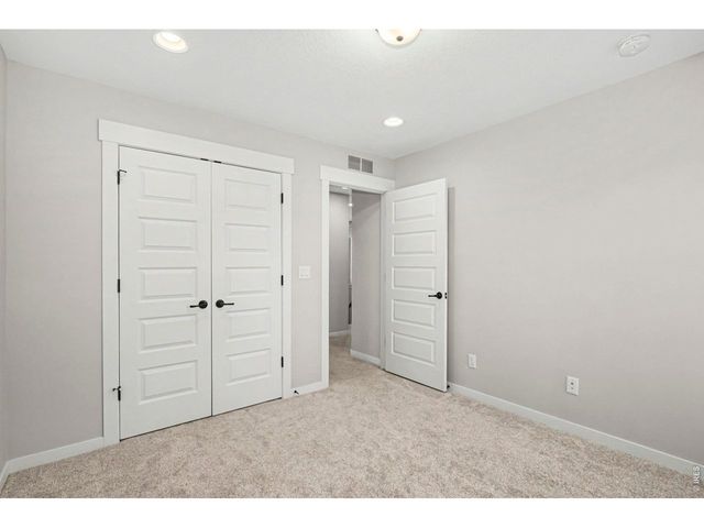 2124 Glean Ct, Windsor, CO 80550